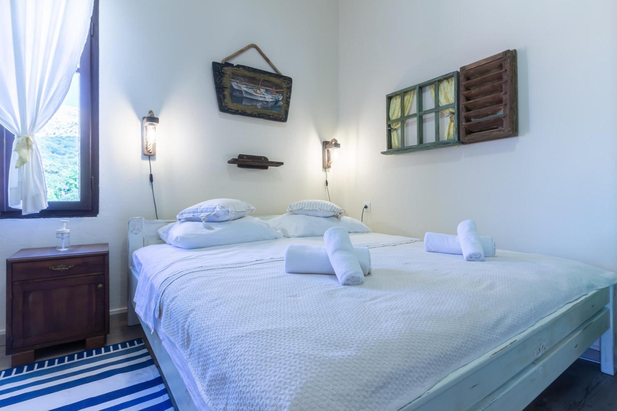 Rooms & Studio Apartments By The Way บัชกา ภายนอก รูปภาพ